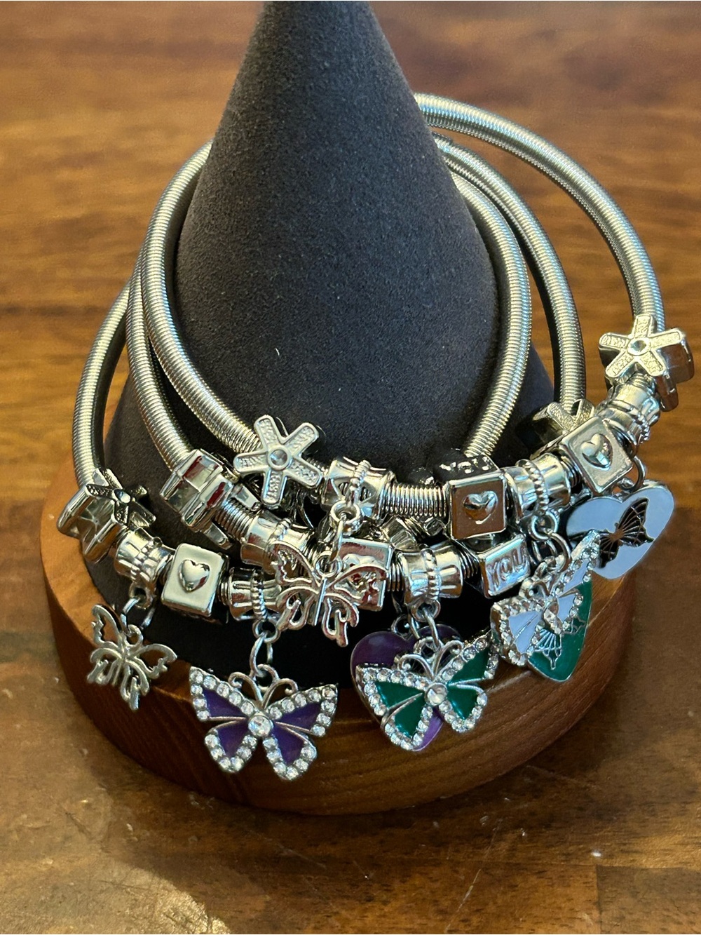 ELLAS Stretchable Silver Charm Bracelet with Butterfly & Heart Charms Set of 3